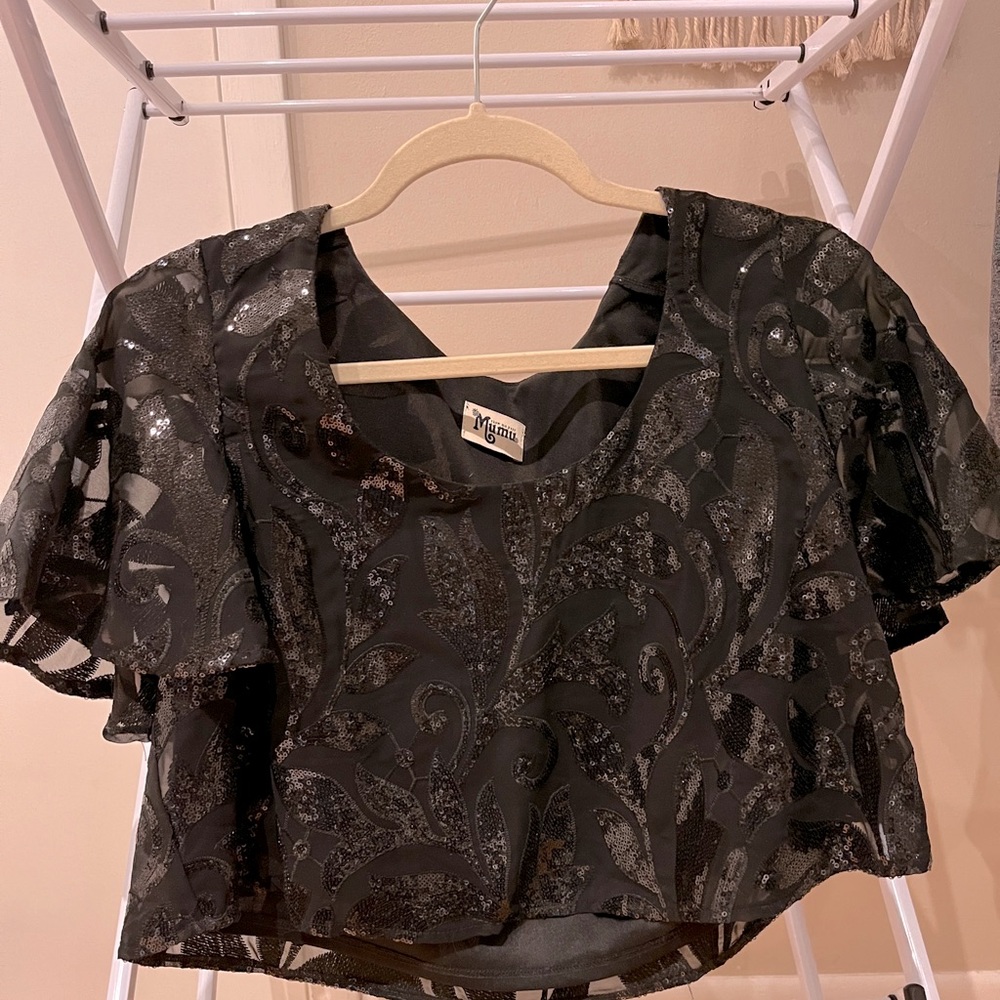 Show me your mumu black lace short sleeve top